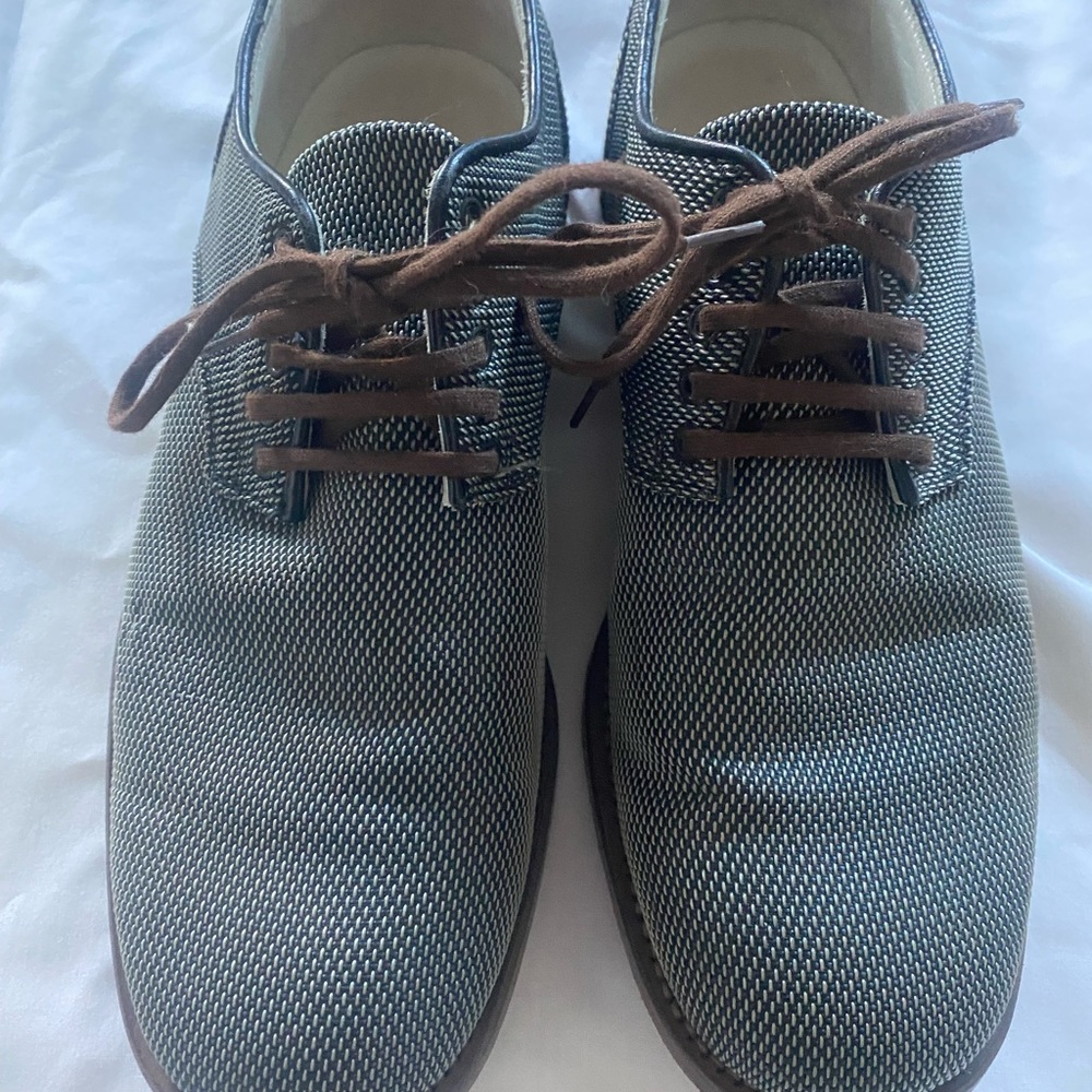 Fausto Santini all leather flat walking show size 37 1/2 narrow.